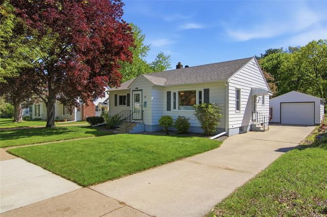 321 Margaret Street, Eau Claire, WI 54701