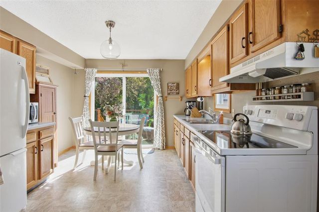 321 Margaret Street, Eau Claire, WI 54701