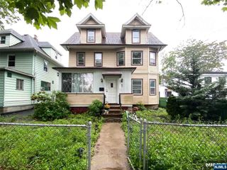 6 E Newell Avenue, Rutherford, NJ 07070