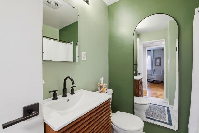 4604 Oxbow Dr, Sacramento, CA 95864