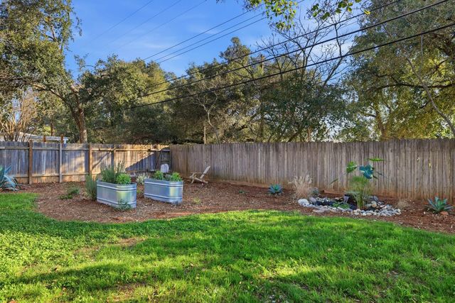 4604 Oxbow Dr, Sacramento, CA 95864