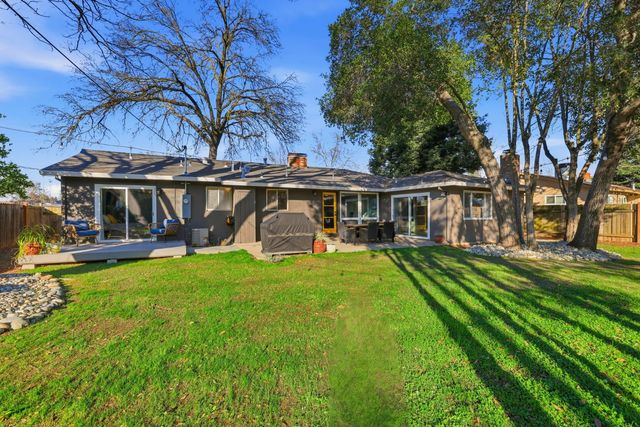 4604 Oxbow Dr, Sacramento, CA 95864