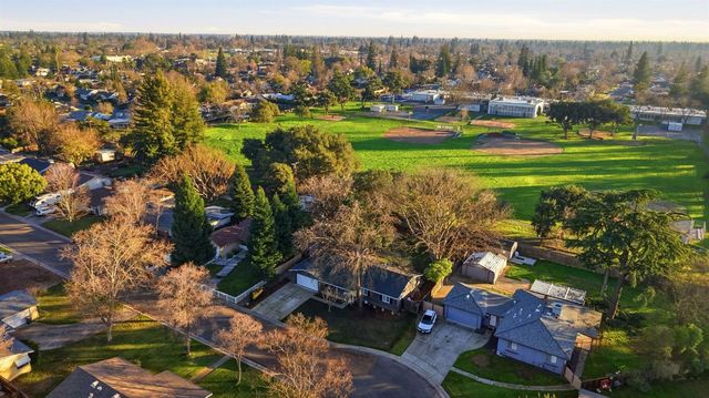 4604 Oxbow Dr, Sacramento, CA 95864