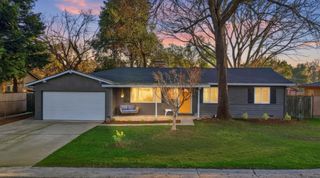 4604 Oxbow Dr, Sacramento, CA 95864