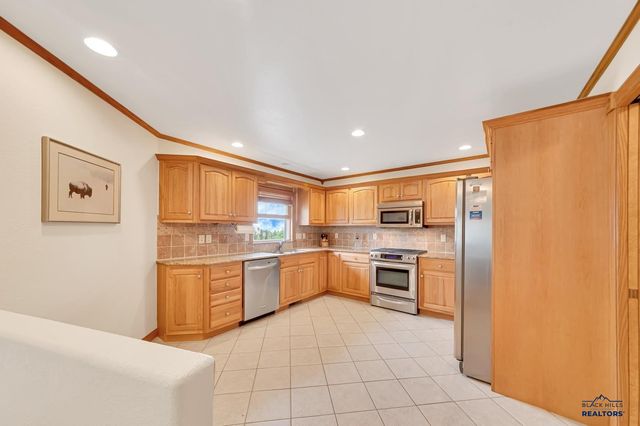 3626 CITY VIEW DR, Rapid City, SD 57701