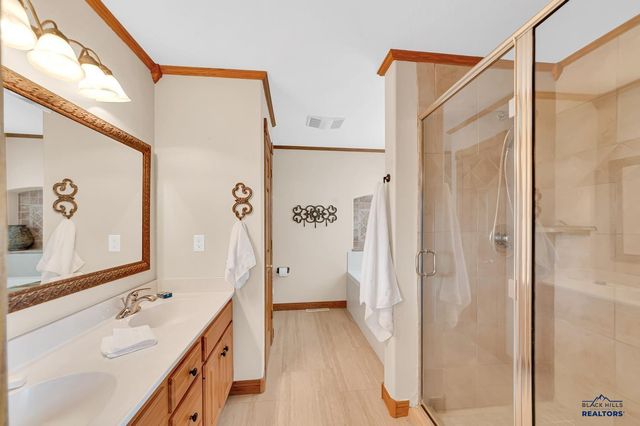 3626 CITY VIEW DR, Rapid City, SD 57701