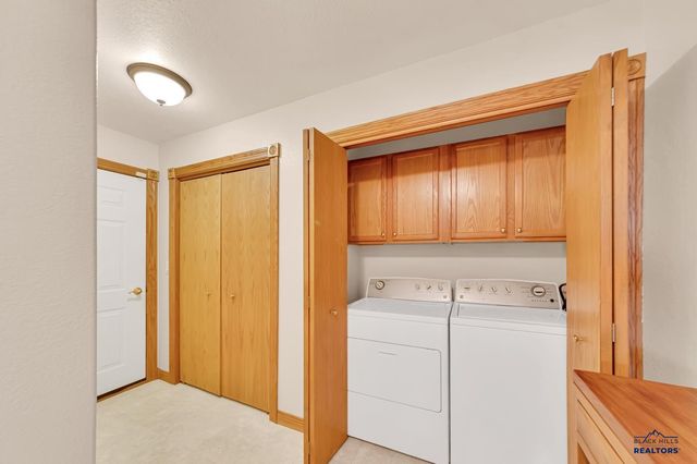 3626 CITY VIEW DR, Rapid City, SD 57701