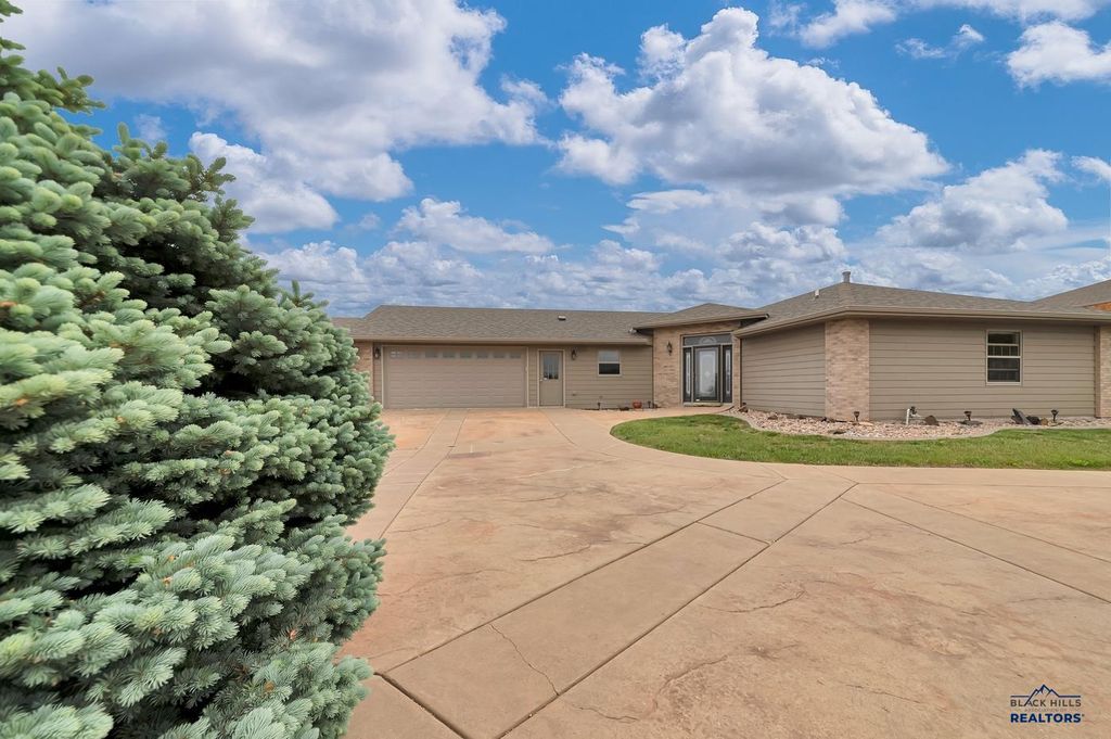 3626 CITY VIEW DR, Rapid City, SD 57701
