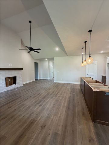 2302 Lexington Street, Siloam Springs, AR 72761