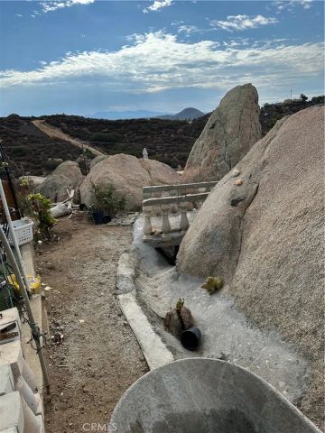 41720 Oak Canyon, Hemet, CA 92544