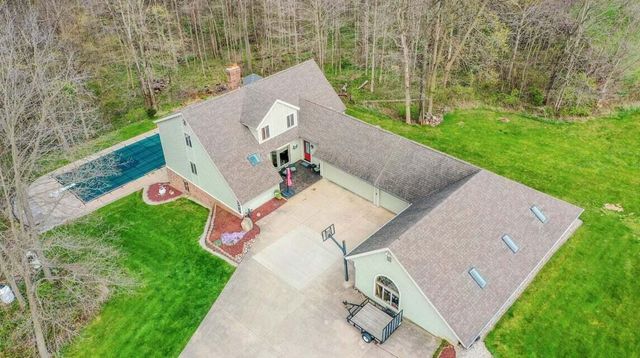 9342 Pasco Montra Road 9342 Pasco Montra Road, Sidney, OH 45365