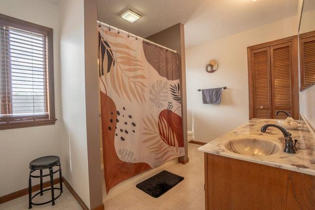 9342 Pasco Montra Road 9342 Pasco Montra Road, Sidney, OH 45365