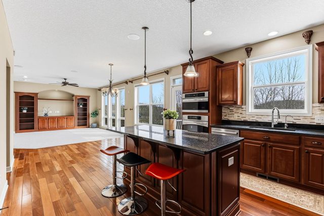 15365 58th Place N, Plymouth, MN 55446