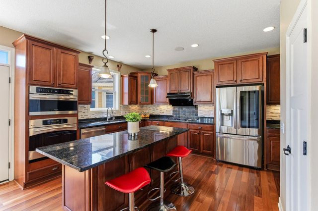 15365 58th Place N, Plymouth, MN 55446