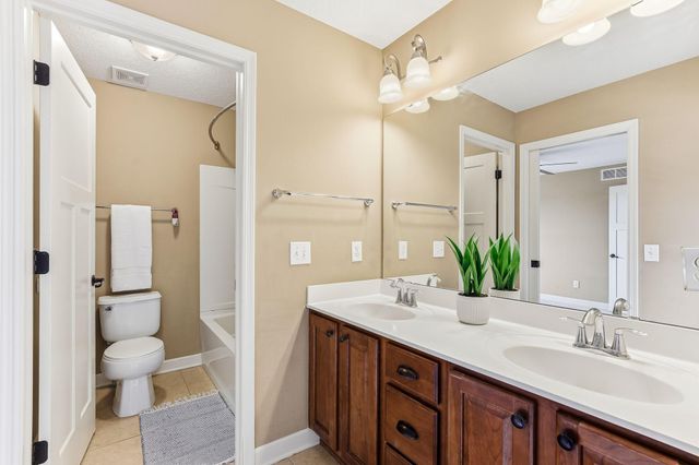 15365 58th Place N, Plymouth, MN 55446