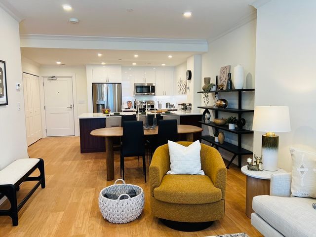 201 Sherman Road 829, Brookline, MA 02445