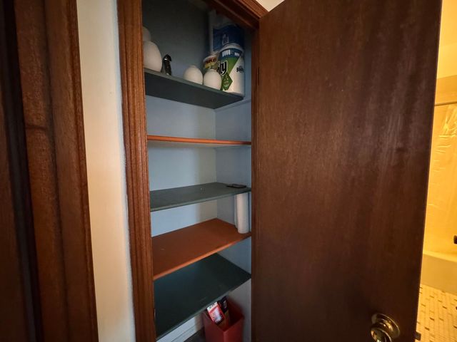 300 Circle Avenue 3G, Forest Park, IL 60130