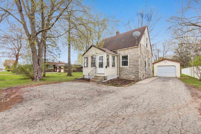 512 E ALLOUEZ AVENUE, Green Bay, WI 54301