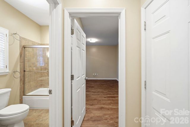 7711 Abbotsinch Court, Charlotte, NC 28269