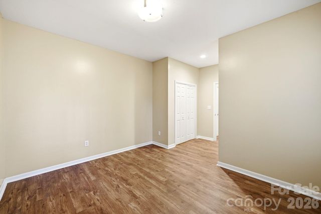 7711 Abbotsinch Court, Charlotte, NC 28269