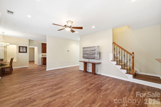7711 Abbotsinch Court, Charlotte, NC 28269