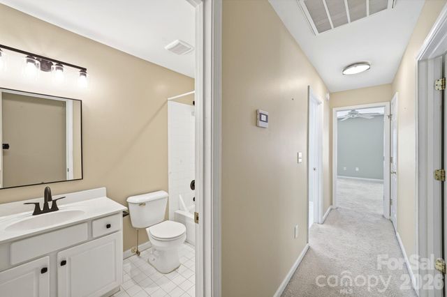 7711 Abbotsinch Court, Charlotte, NC 28269
