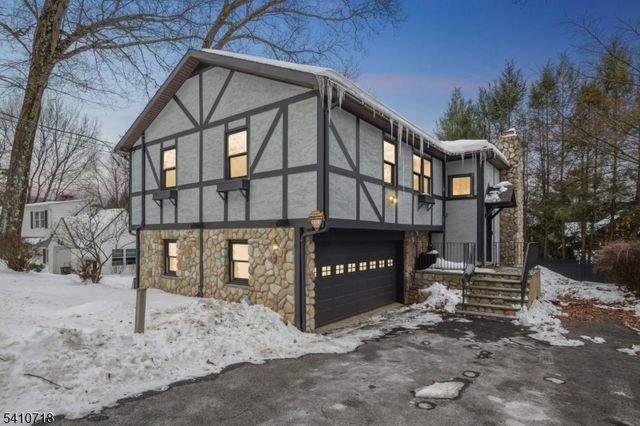 378 E Shore Trl, Sparta Twp., NJ 07871