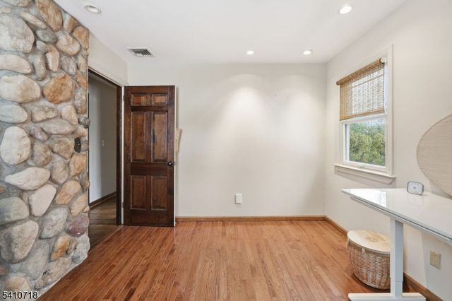 378 E Shore Trl, Sparta Twp., NJ 07871