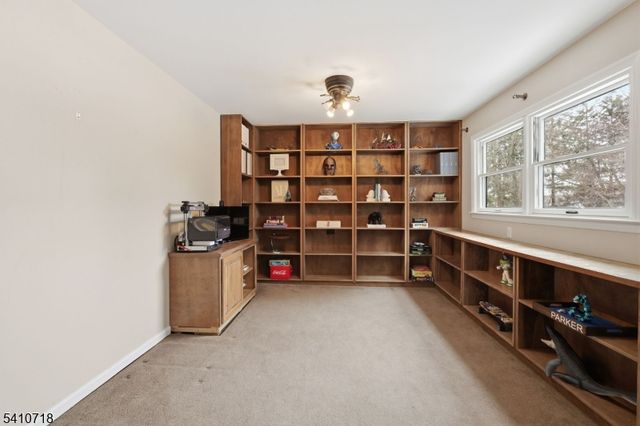 378 E Shore Trl, Sparta Twp., NJ 07871