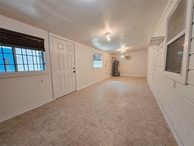 9621 Sweetwater Lane, Houston, TX 77037