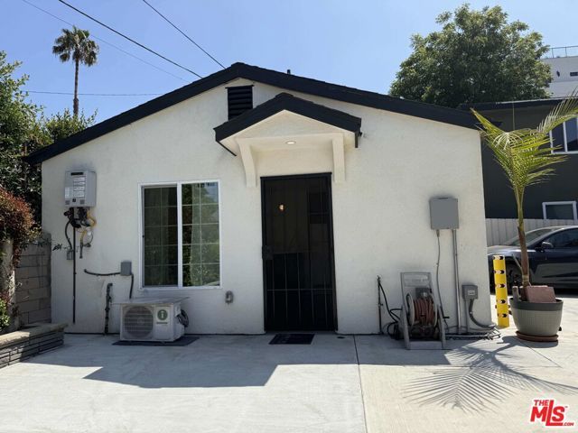 626 Silver Lake Boulevard, Los Angeles, CA 90026