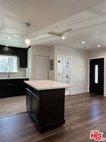 626 Silver Lake Boulevard, Los Angeles, CA 90026