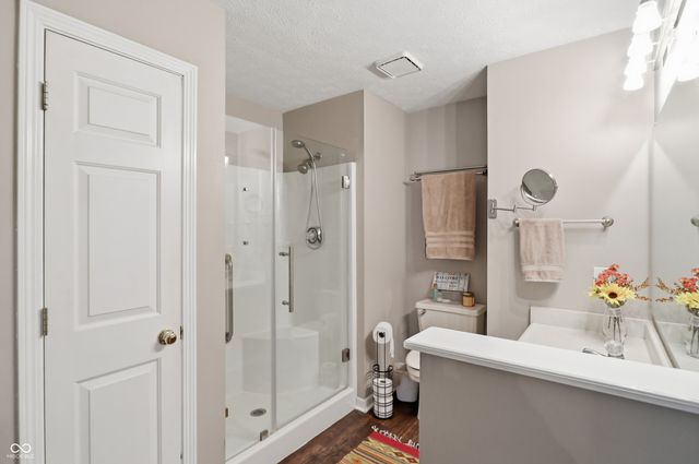 1960 Winfield Park Drive, Greenfield, IN 46140