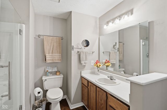 1960 Winfield Park Drive, Greenfield, IN 46140