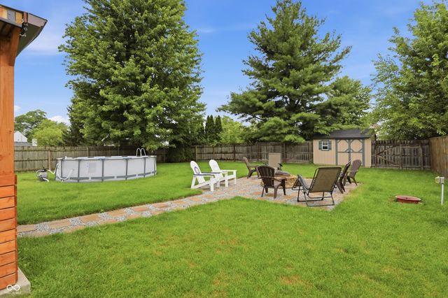 1960 Winfield Park Drive, Greenfield, IN 46140