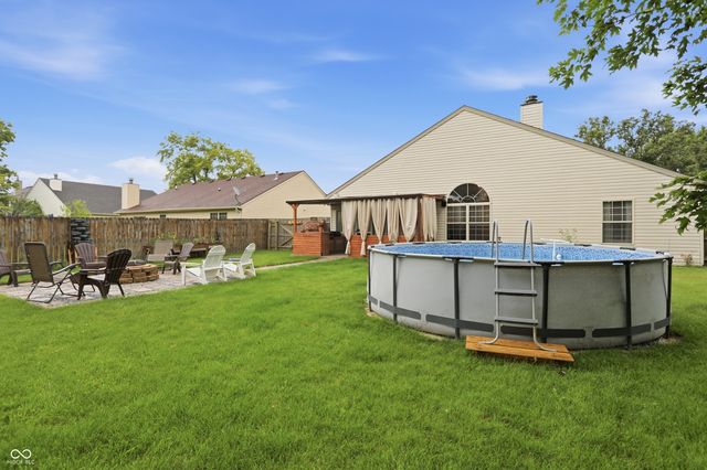 1960 Winfield Park Drive, Greenfield, IN 46140