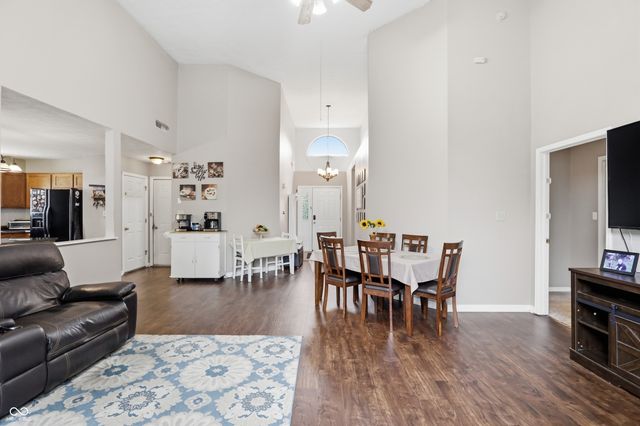1960 Winfield Park Drive, Greenfield, IN 46140
