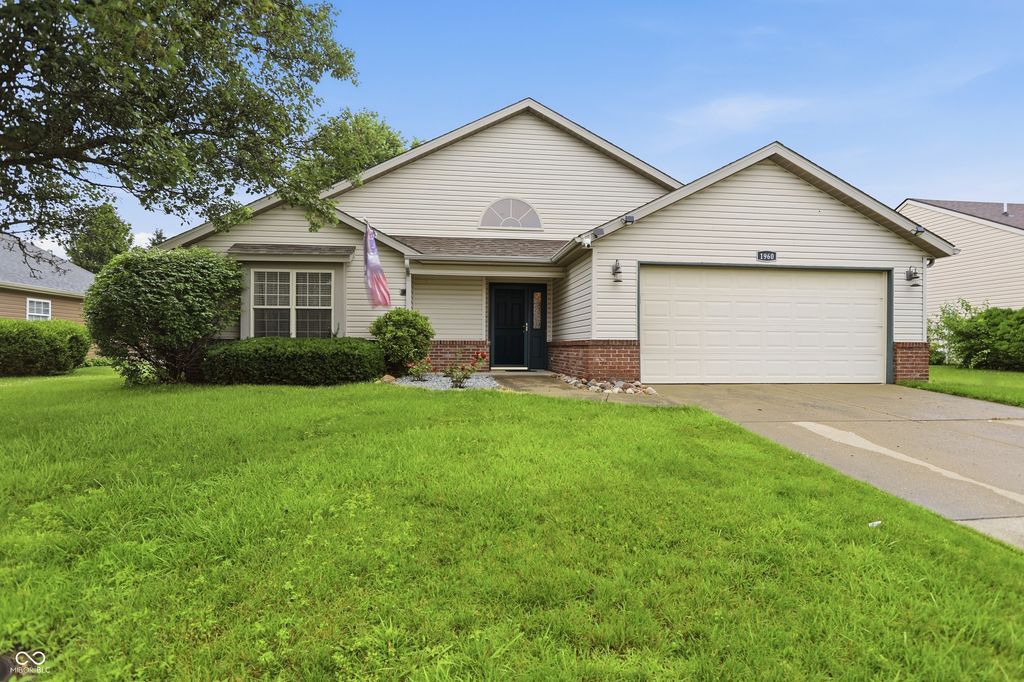 1960 Winfield Park Drive, Greenfield, IN 46140