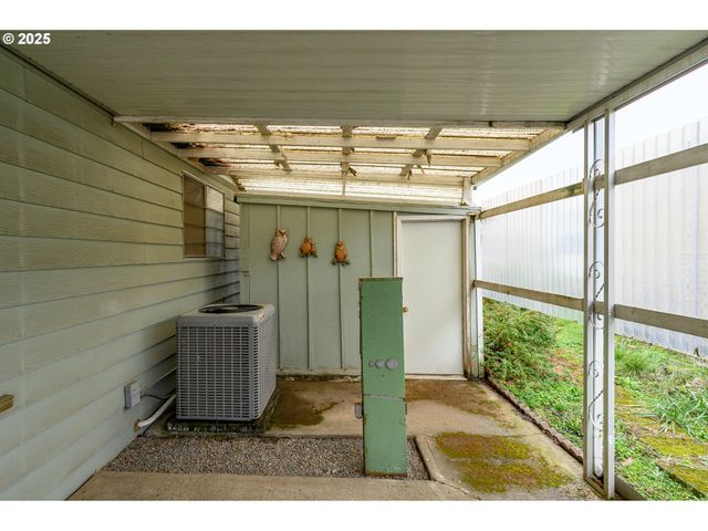 2901 E 2ND St 109, Newberg, OR 97132