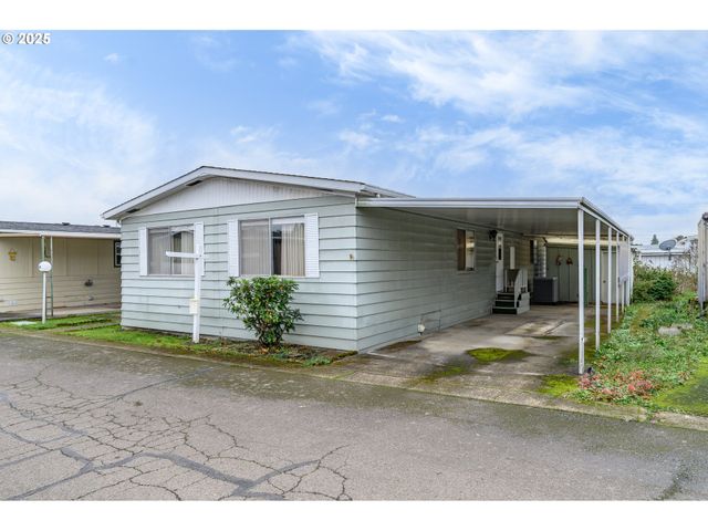 2901 E 2ND St 109, Newberg, OR 97132