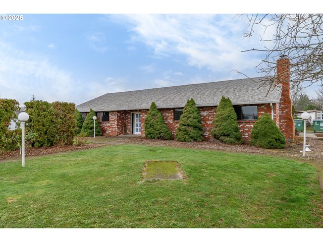 2901 E 2ND St 109, Newberg, OR 97132