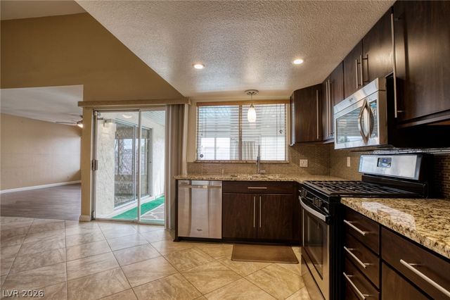 3956 Clear View Drive, Las Vegas, NV 89121