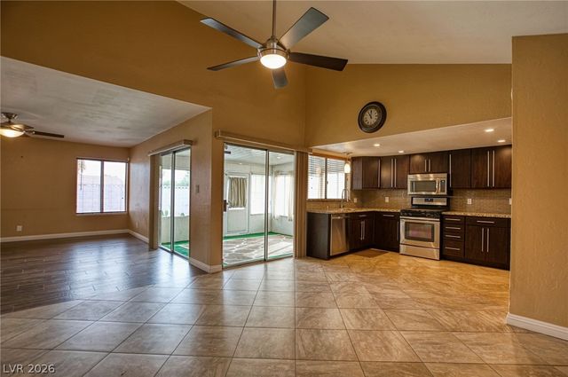 3956 Clear View Drive, Las Vegas, NV 89121