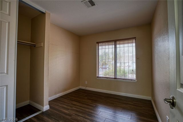 3956 Clear View Drive, Las Vegas, NV 89121