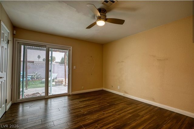 3956 Clear View Drive, Las Vegas, NV 89121
