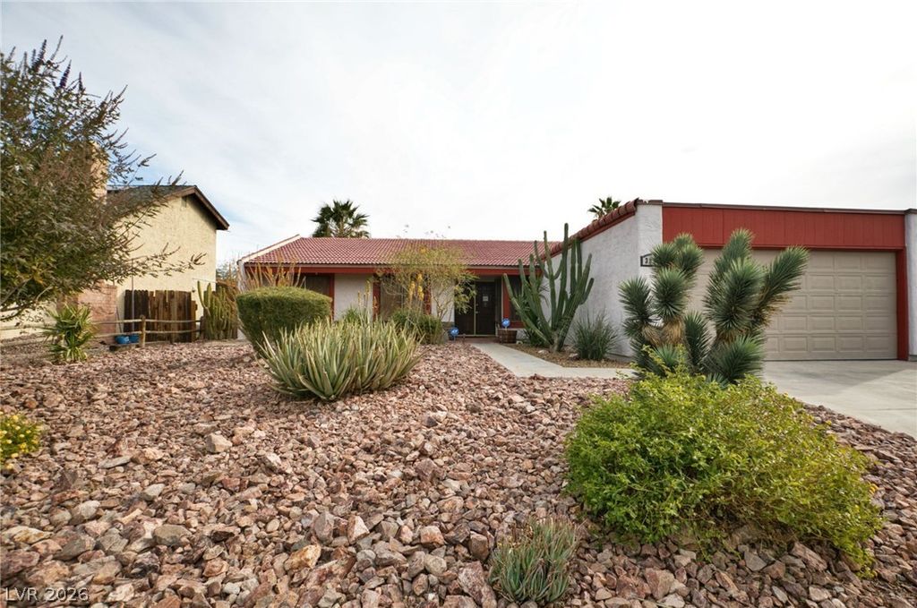 3956 Clear View Drive, Las Vegas, NV 89121