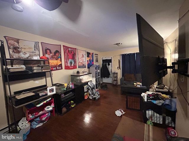 251 E ELM ST, Allentown, PA 18109