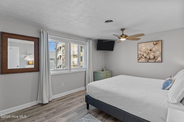 101 Seahorse Lane B3, Carolina Beach, NC 28428