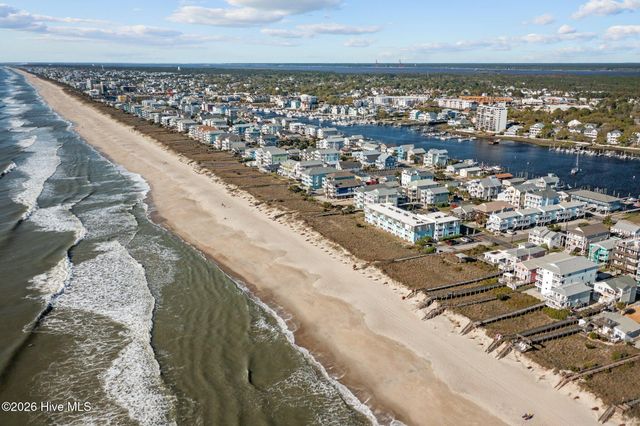 101 Seahorse Lane B3, Carolina Beach, NC 28428