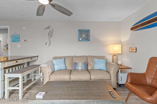 101 Seahorse Lane B3, Carolina Beach, NC 28428